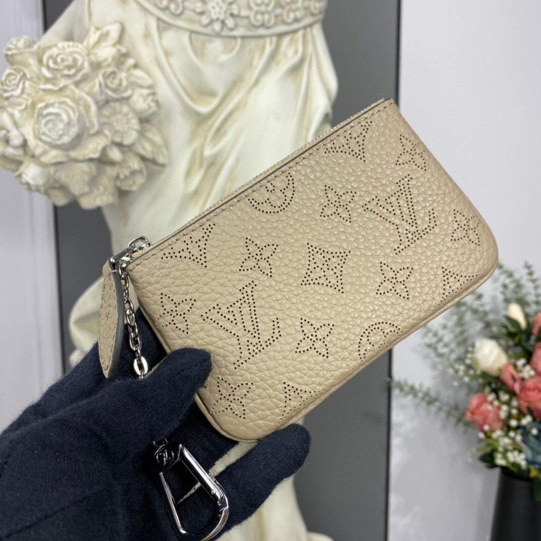 Louis Vuitton Key Pouch Mahina
