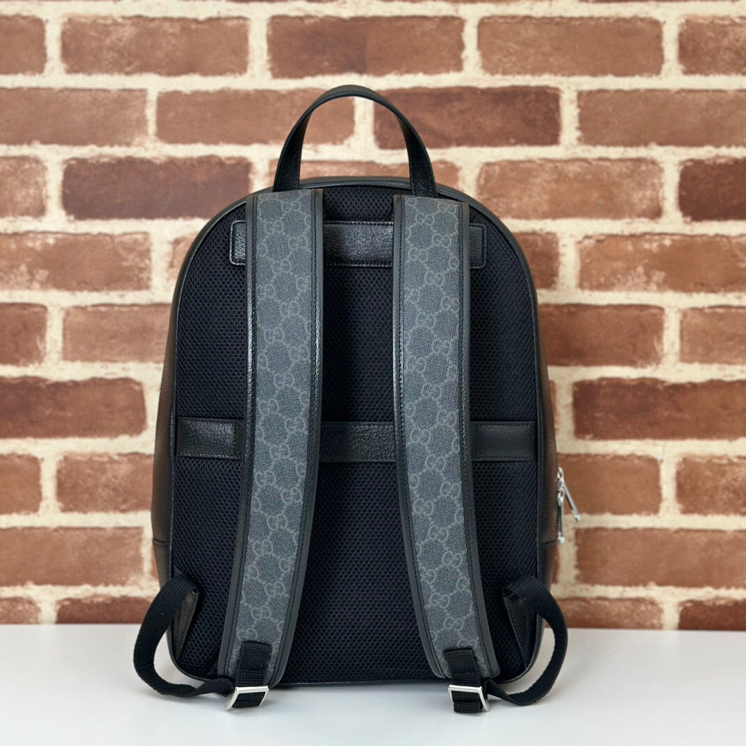 Gucci Decorative label medium GG backpack