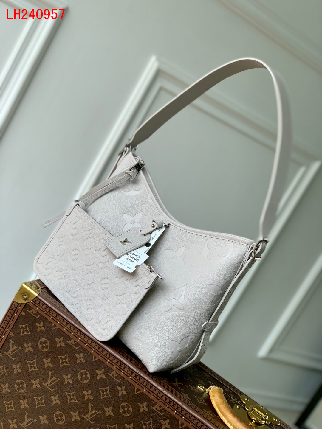 Louis Vuitton Carry All PM Empreinte