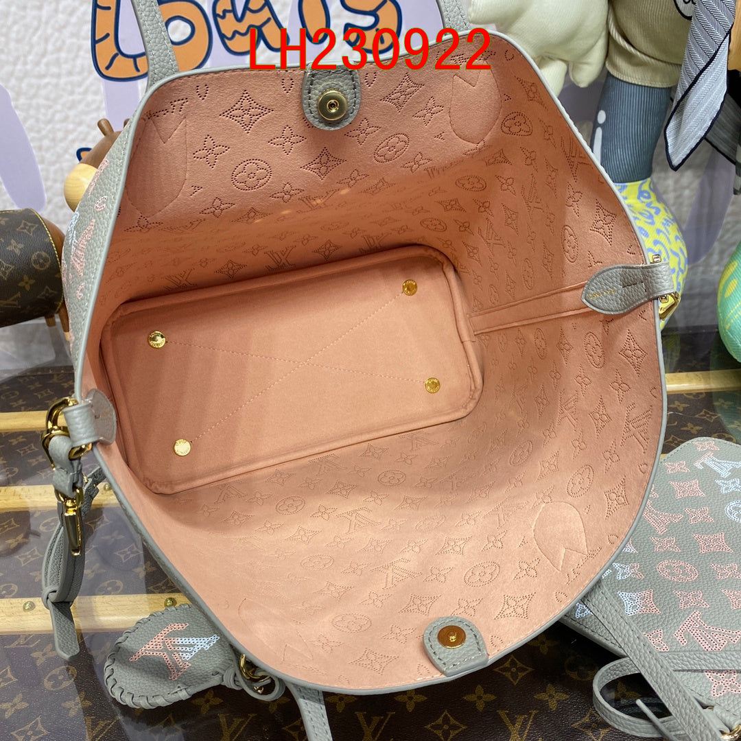 Louis Vuitton Blossom MM