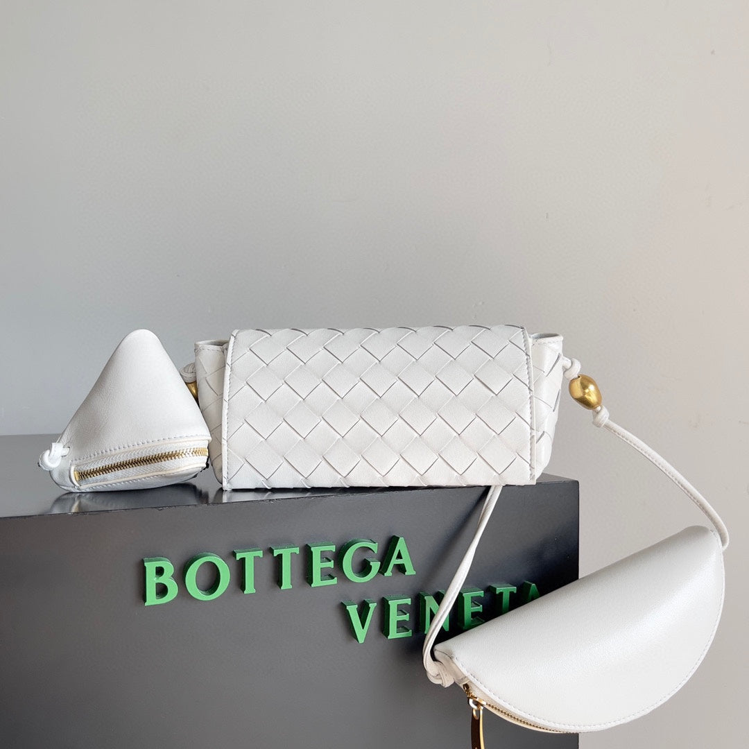 Bottega Veneta Pouch On strap