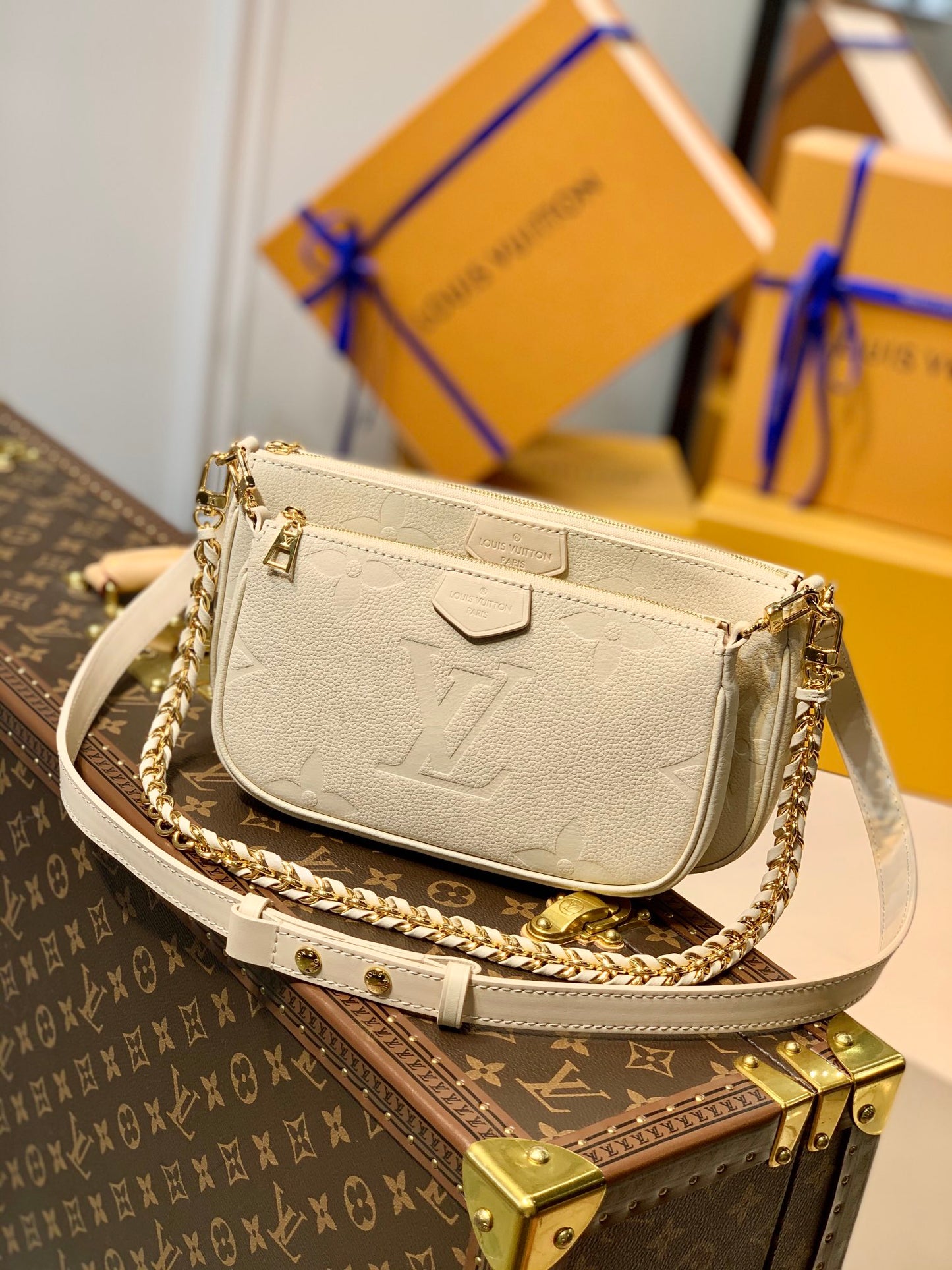 Louis Vuitton Multi Pochette Accessoires