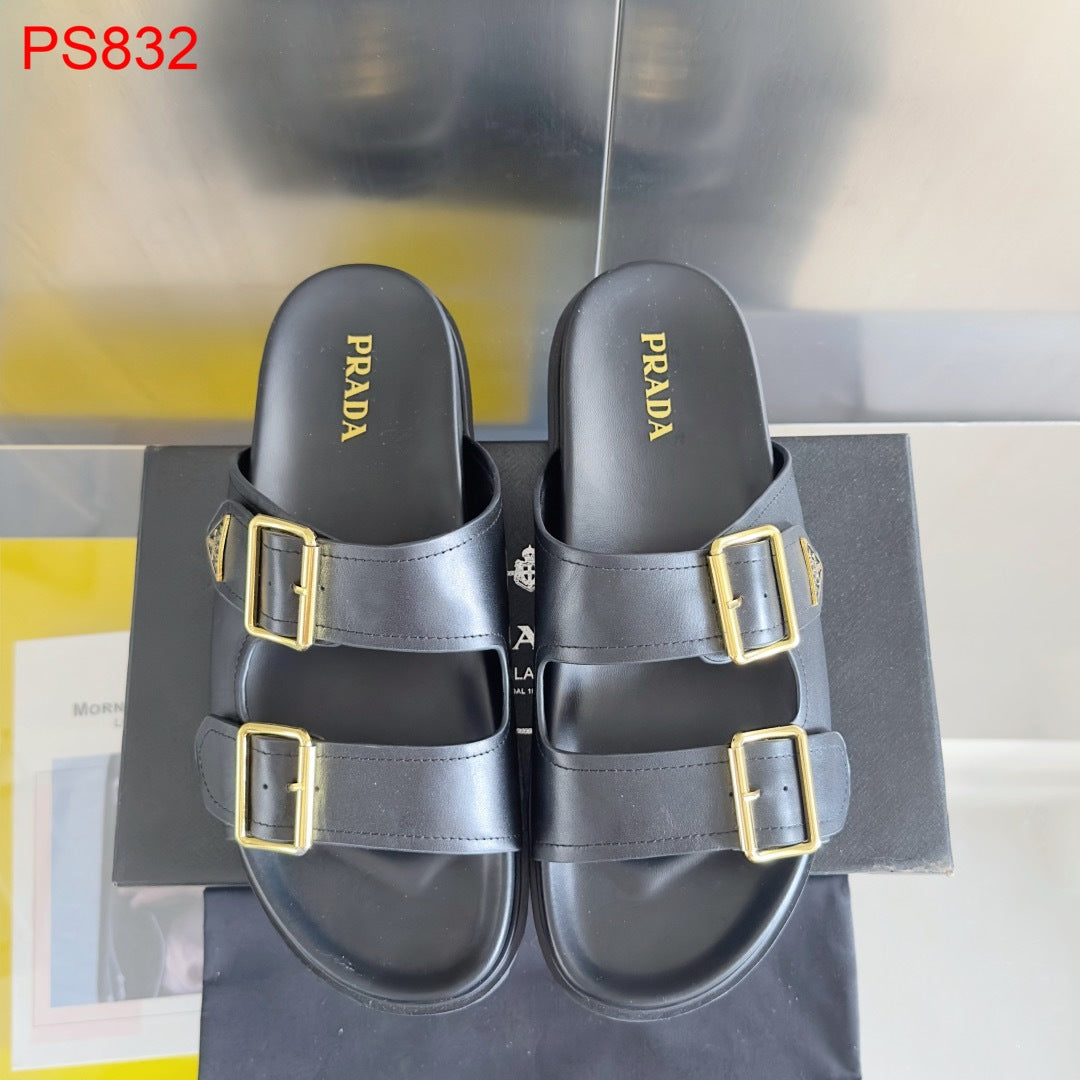 Prada Men leather slides