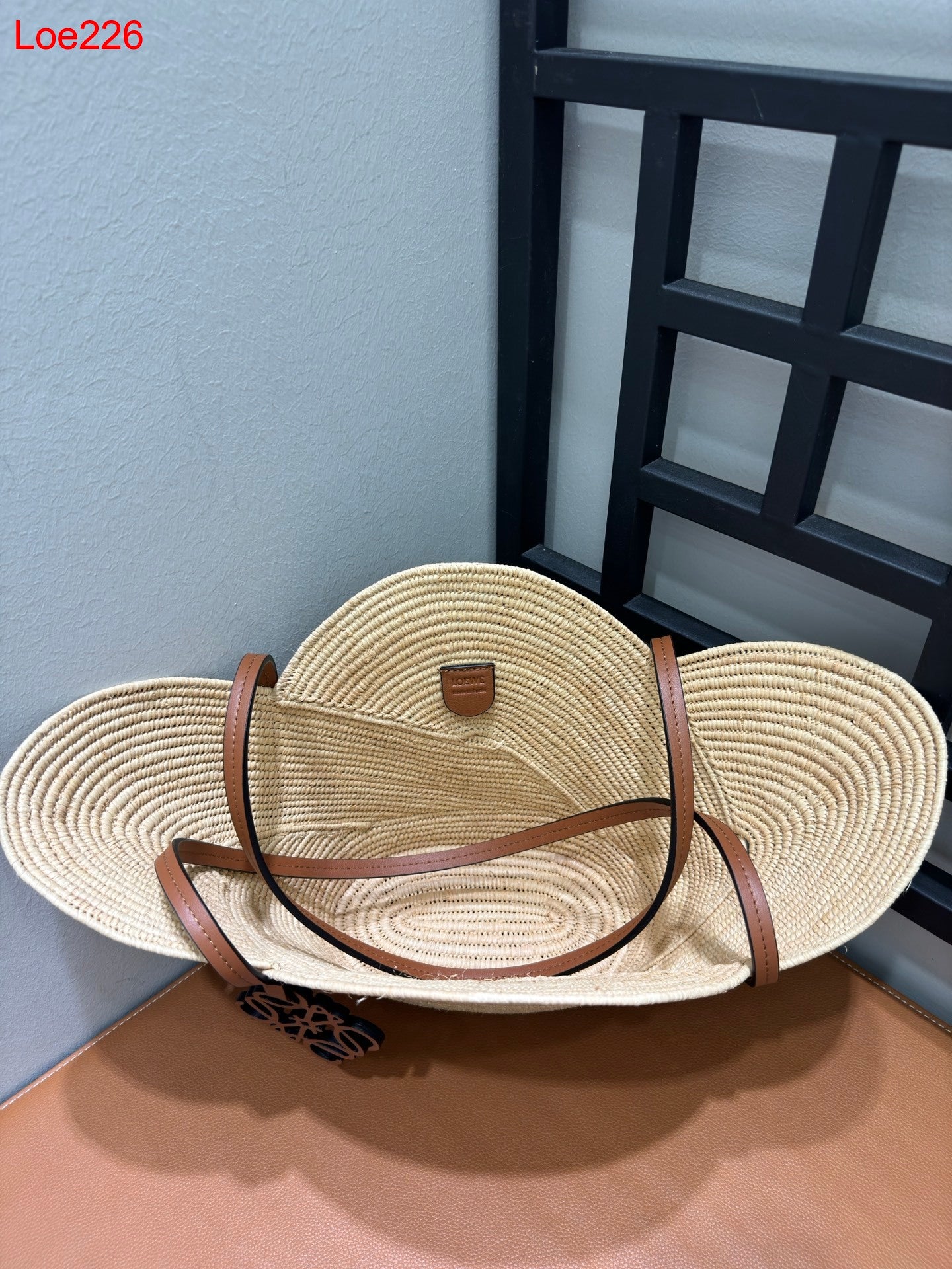 Loewe Basket Straw bag
