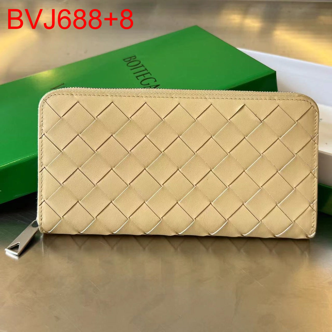 Bottega Veneta Zip Around Wallet
