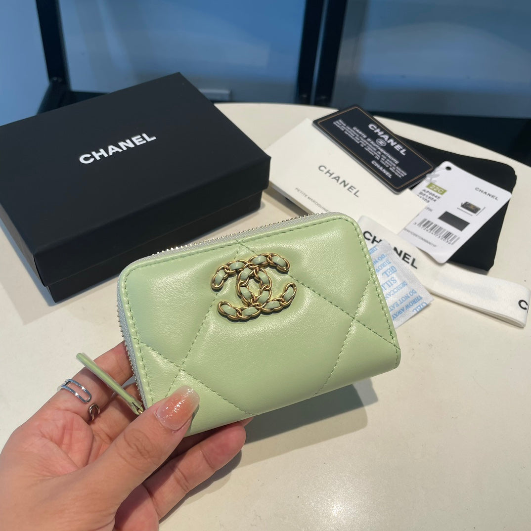Chanel Zippy Coin purse