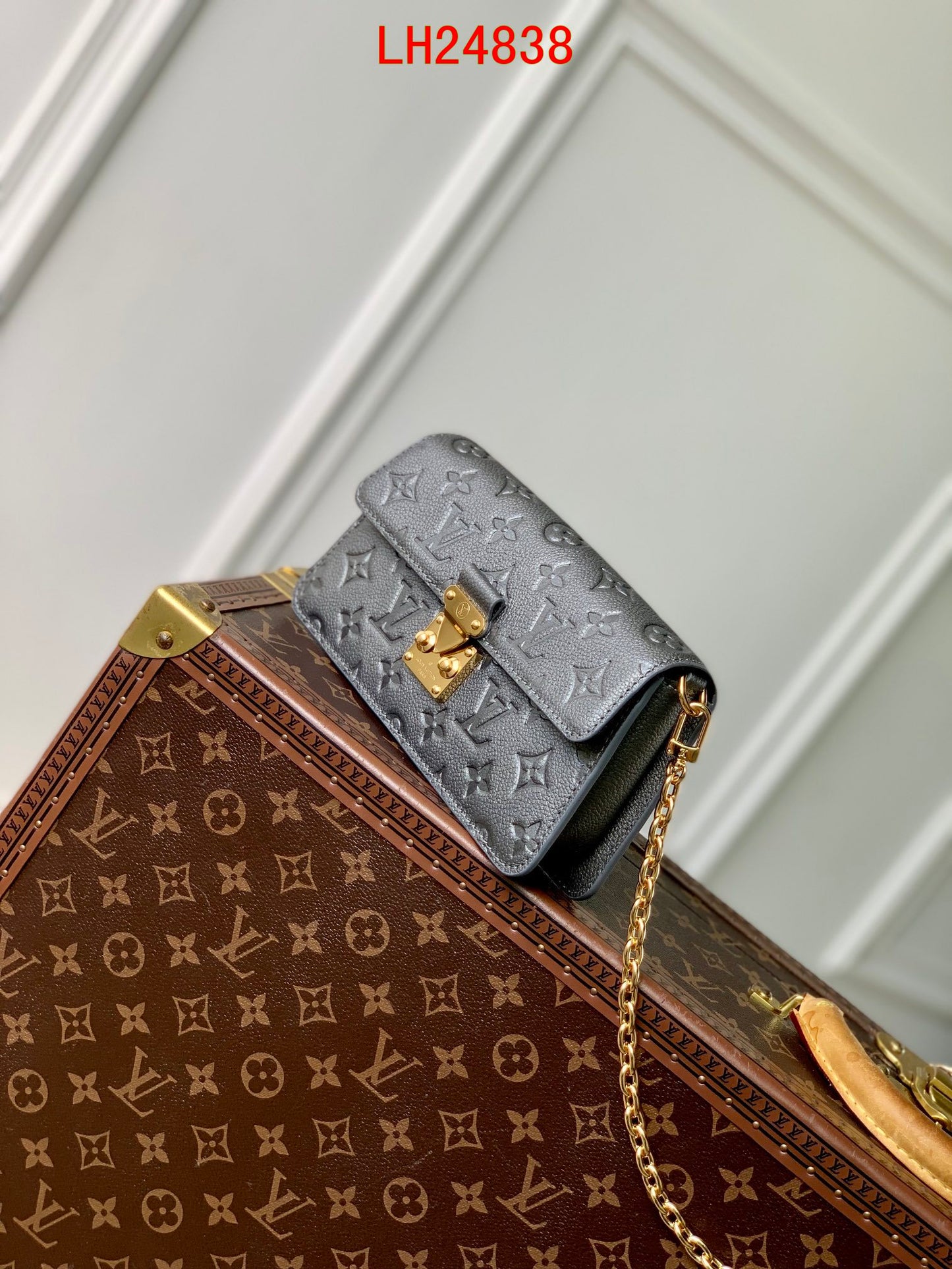 Louis Vuitton Wallet On Chain Metis