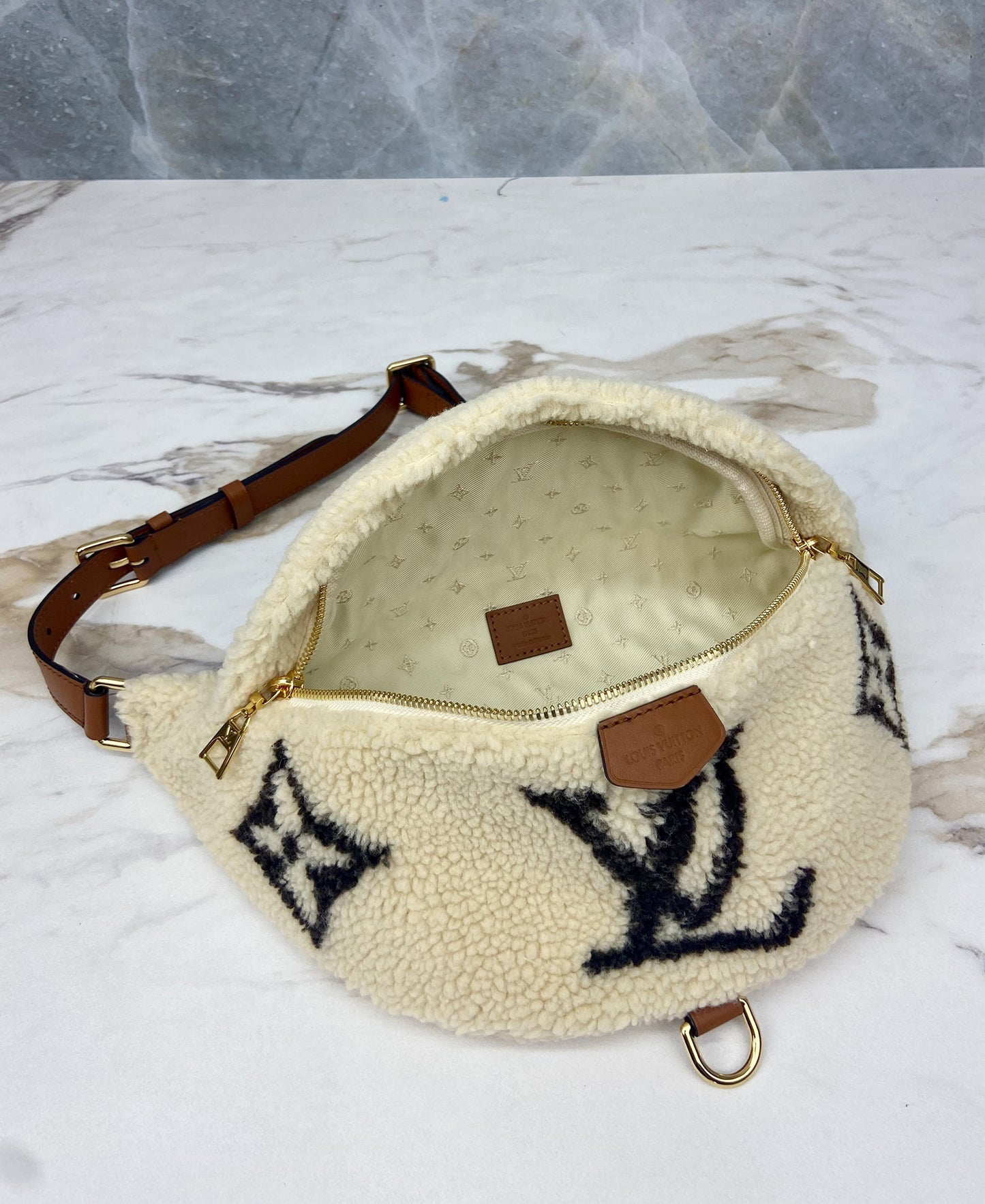 Louis Vuitton Bumbag Teddy