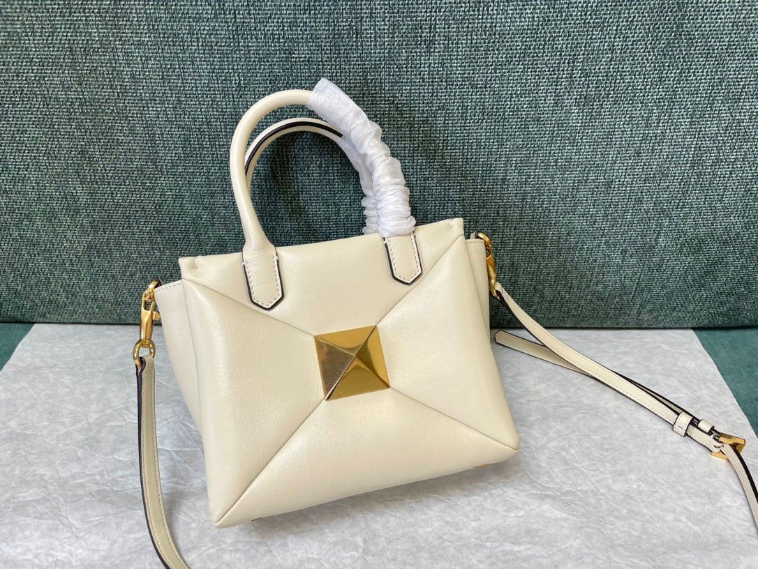 Valentino Garavani One Stud crossbody bag