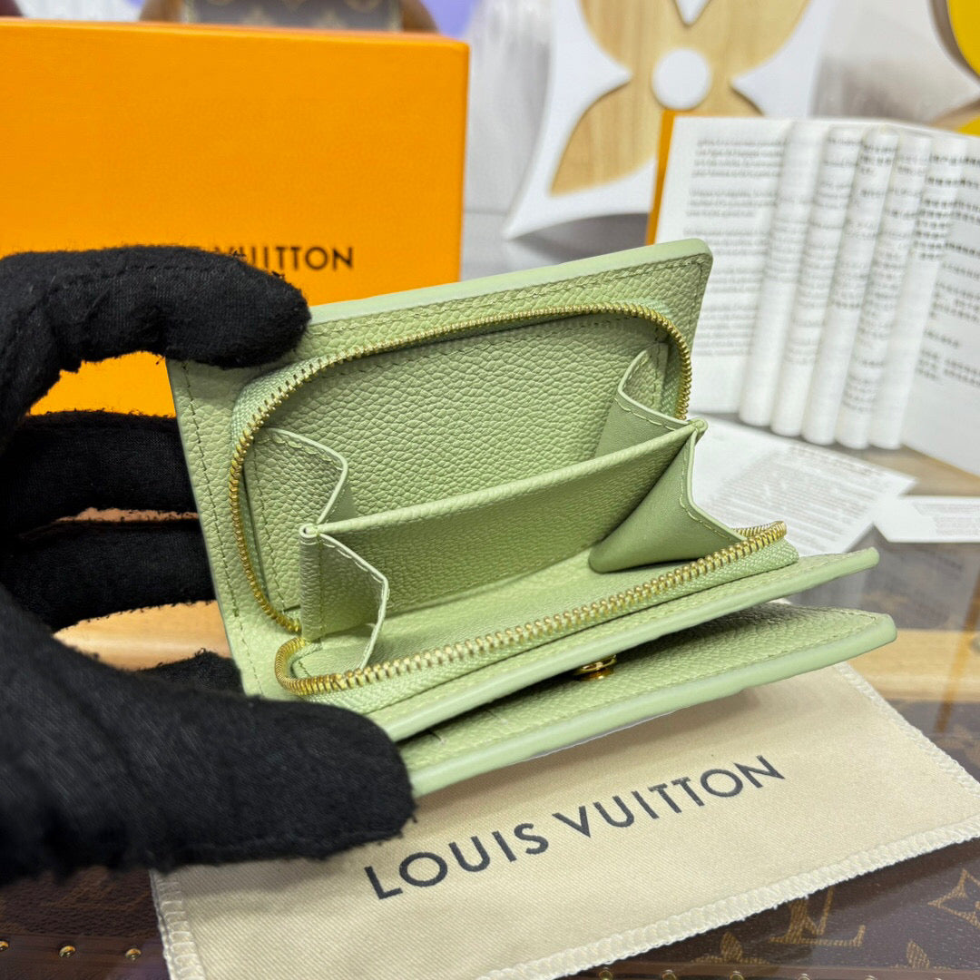 Louis Vuitton LV x TM CLÉA WALLET