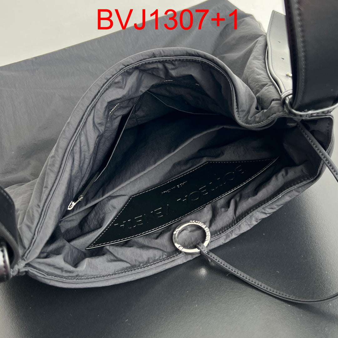 Bottega Veneta large Crossroad Hobo bag