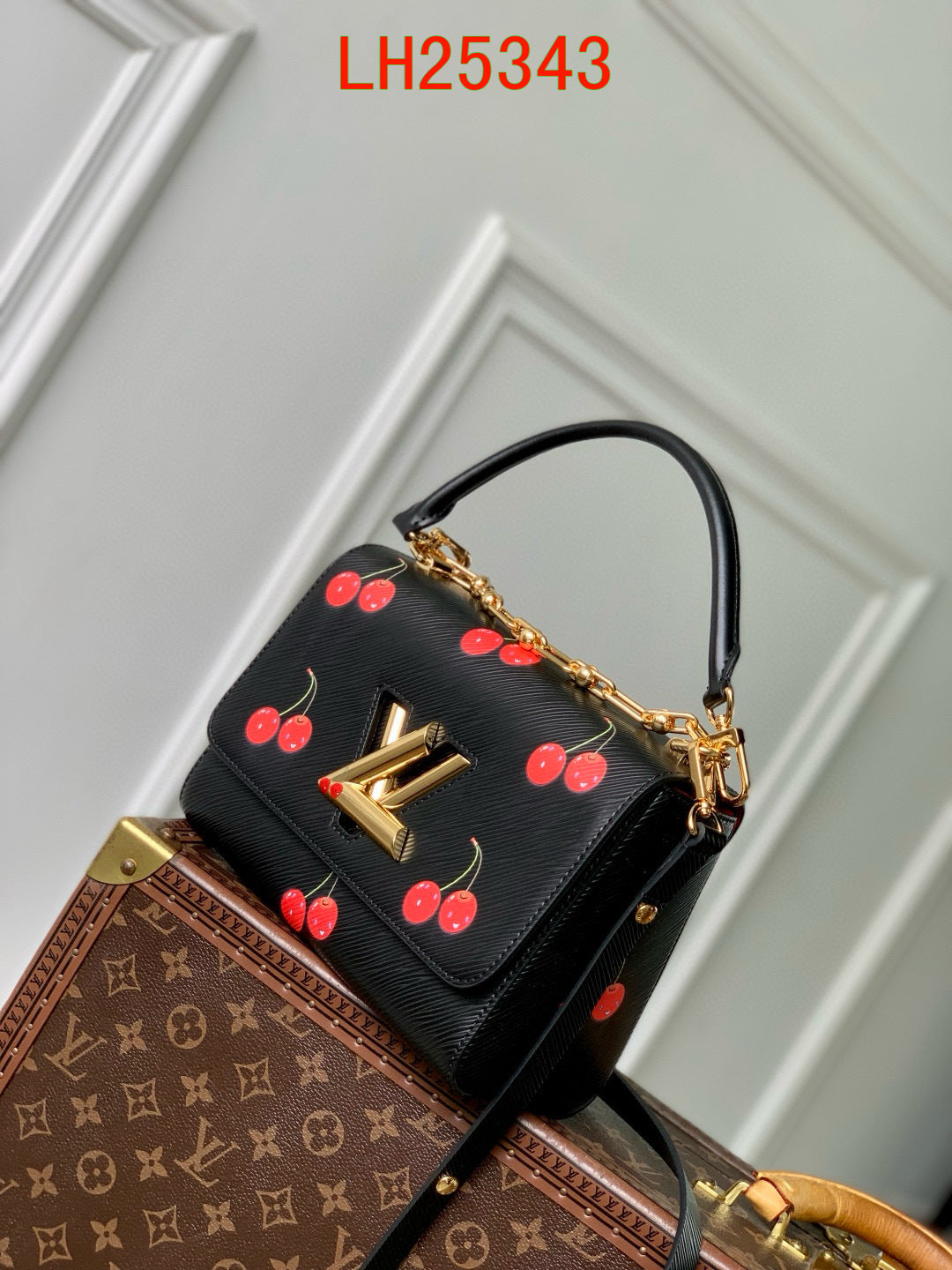 Louis Vuitton LV x TM Twist MM