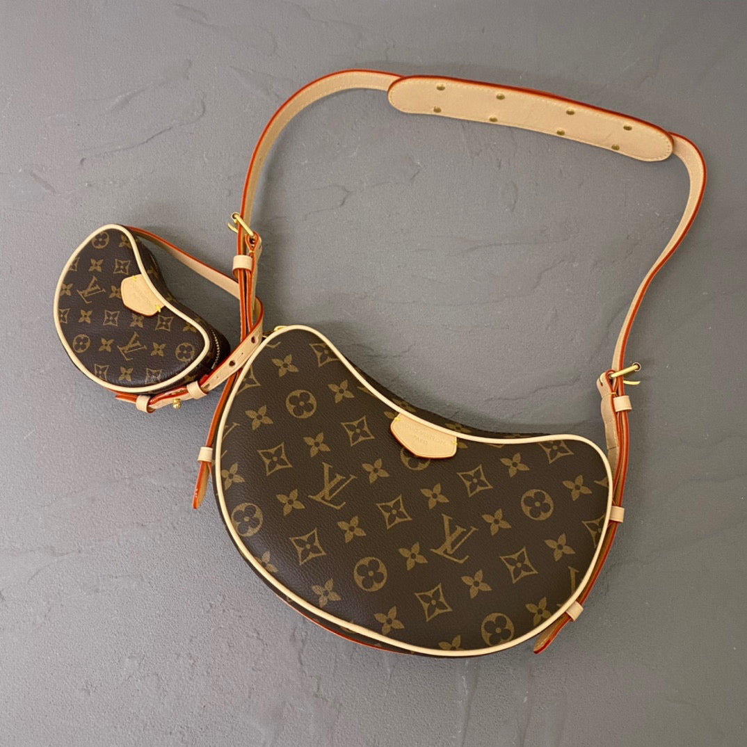 Louis Vuitton Croissant MM