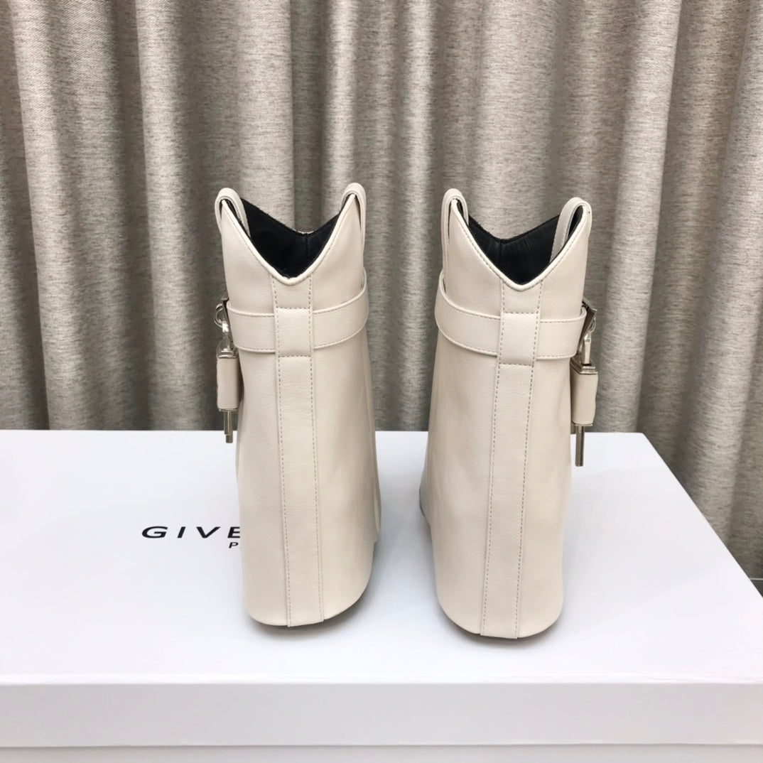 Givenchy Boots
