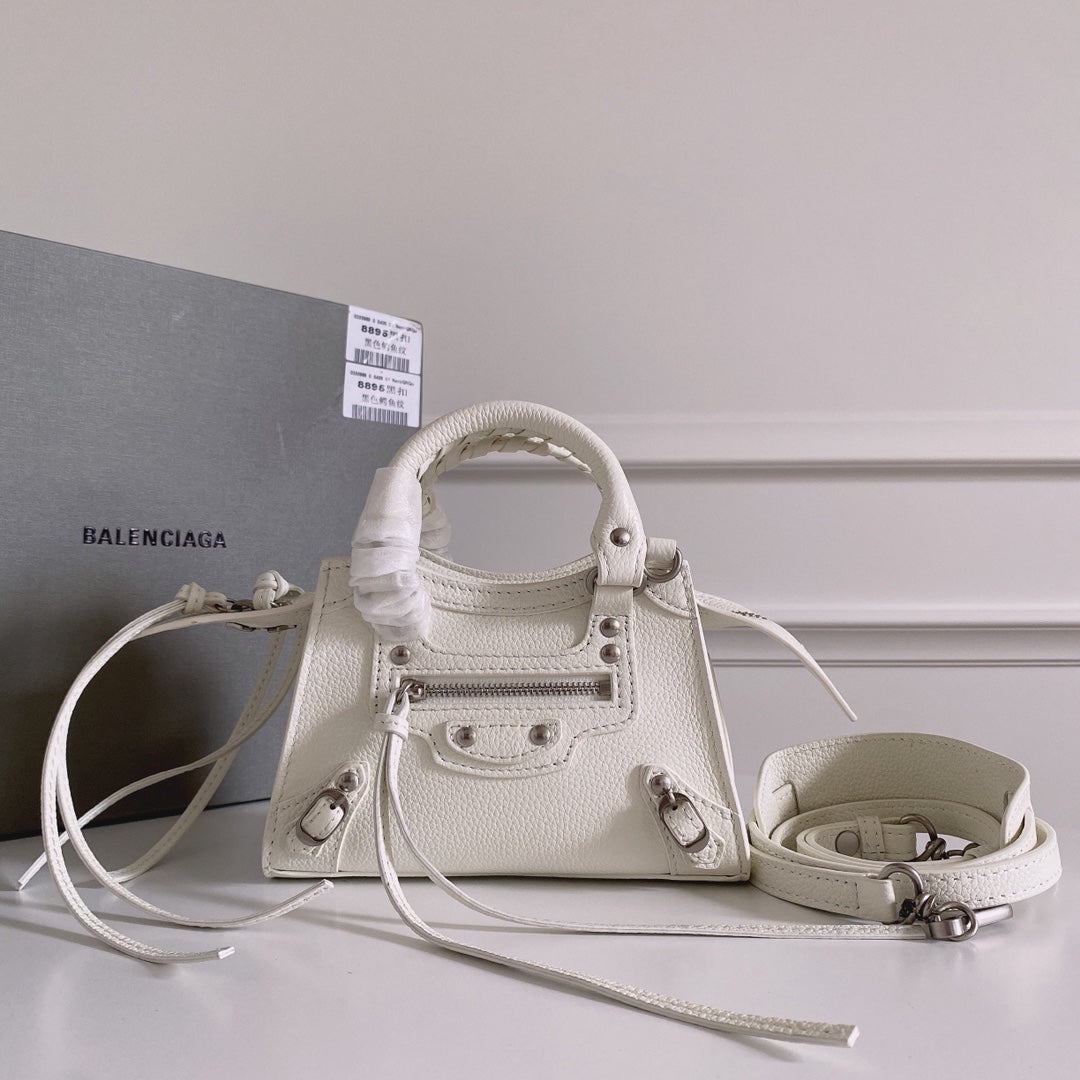 Balenciaga Neo Classic Bag