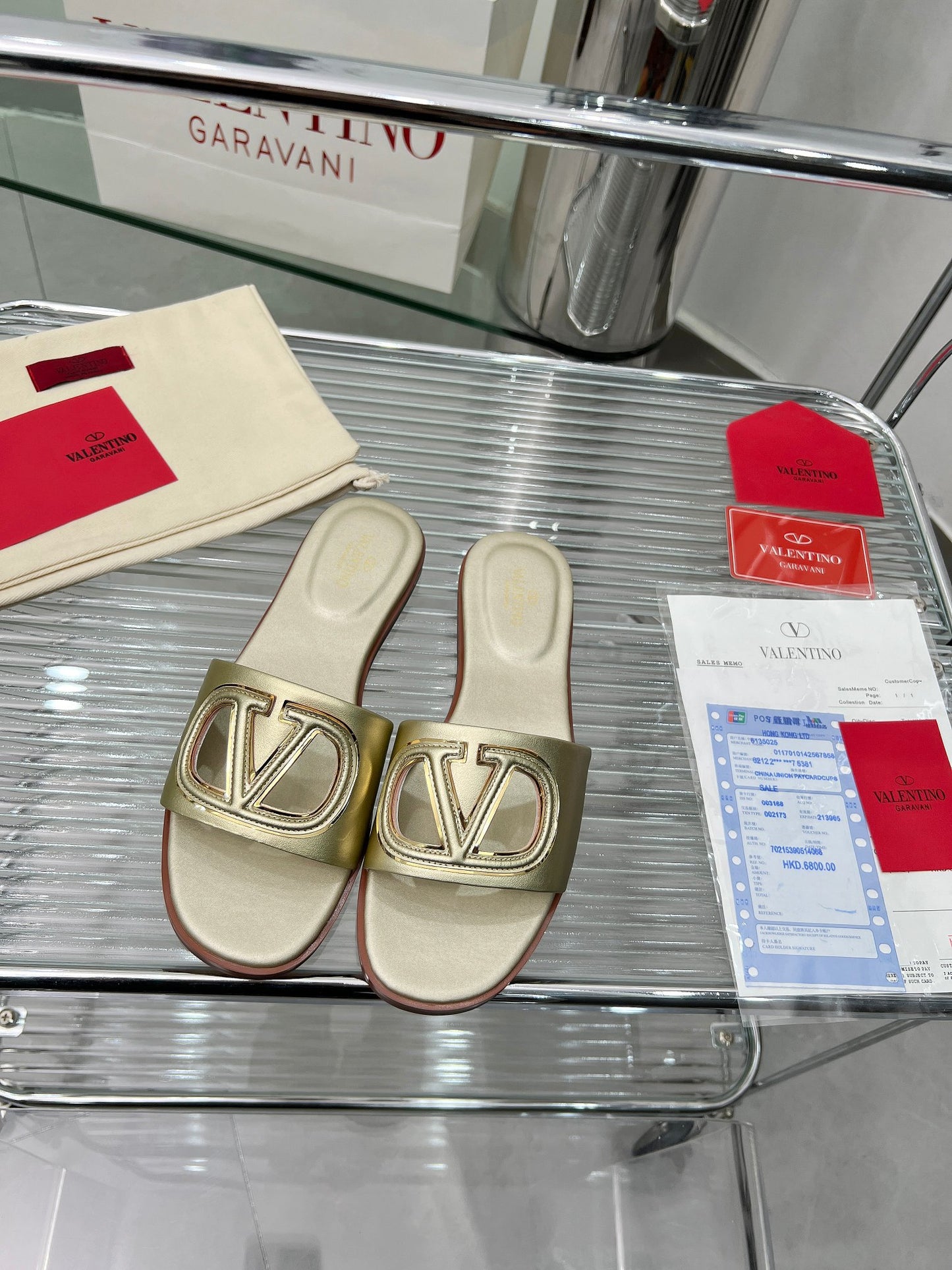Valentino Slides
