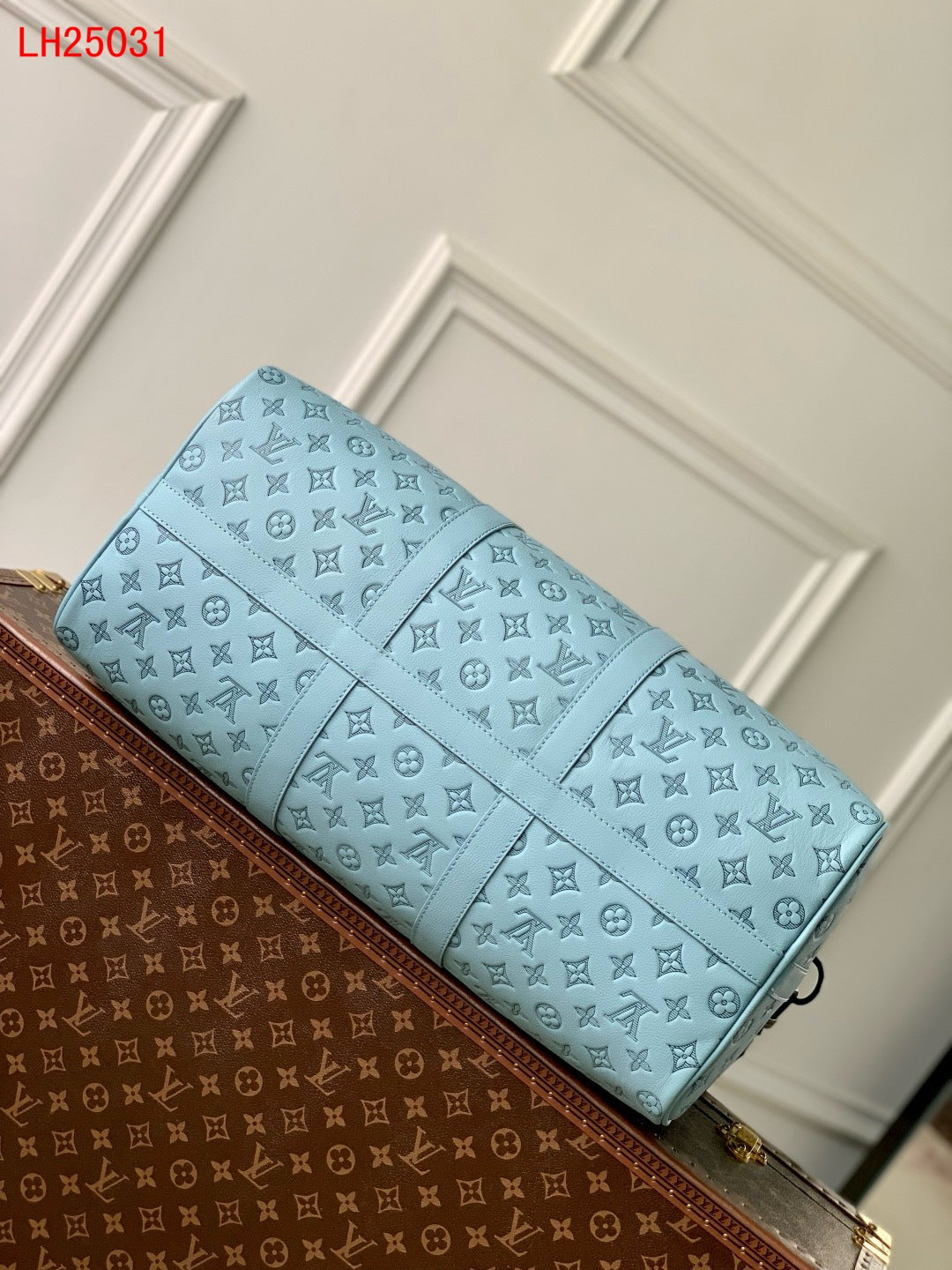 Louis Vuitton Keepall Bandoulière 50 Monodgram shadow