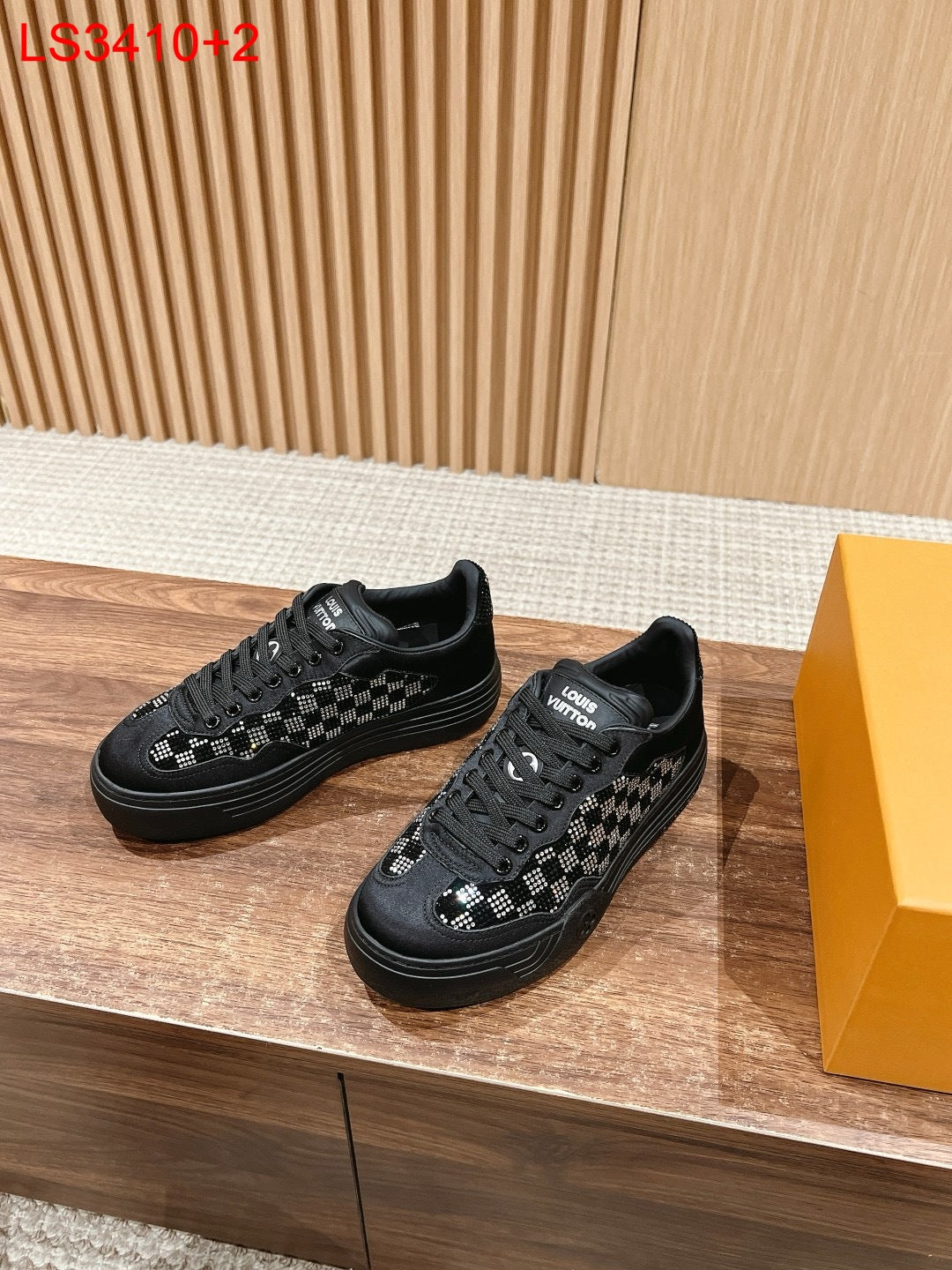 Louis Vuitton Sneakers