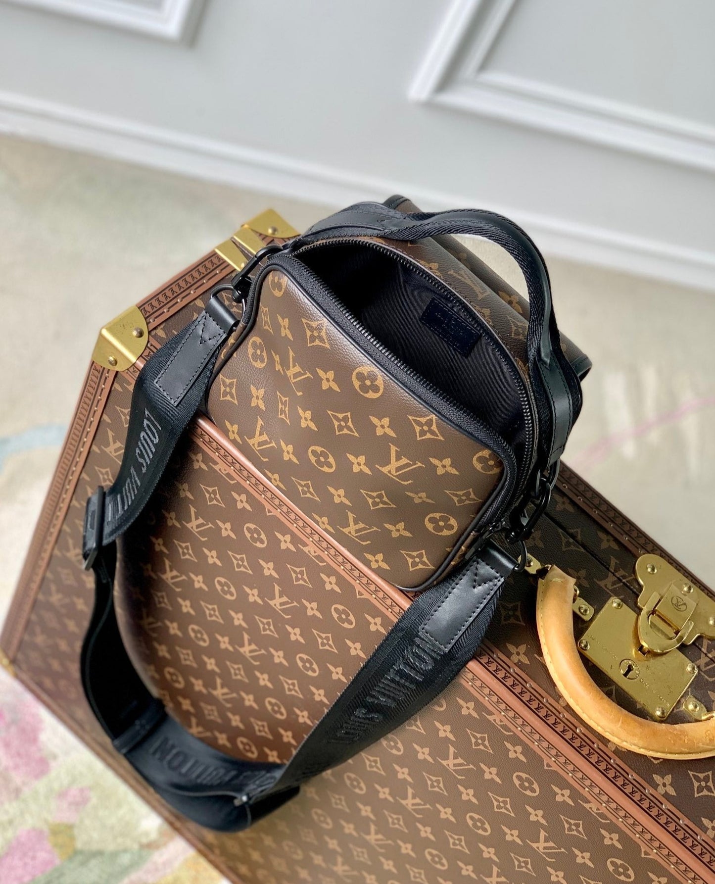 Louis Vuitton Quest Monogram Macassar