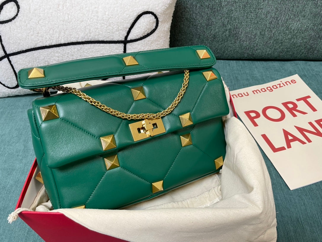 Valentino Garavani Roman Stud with chain