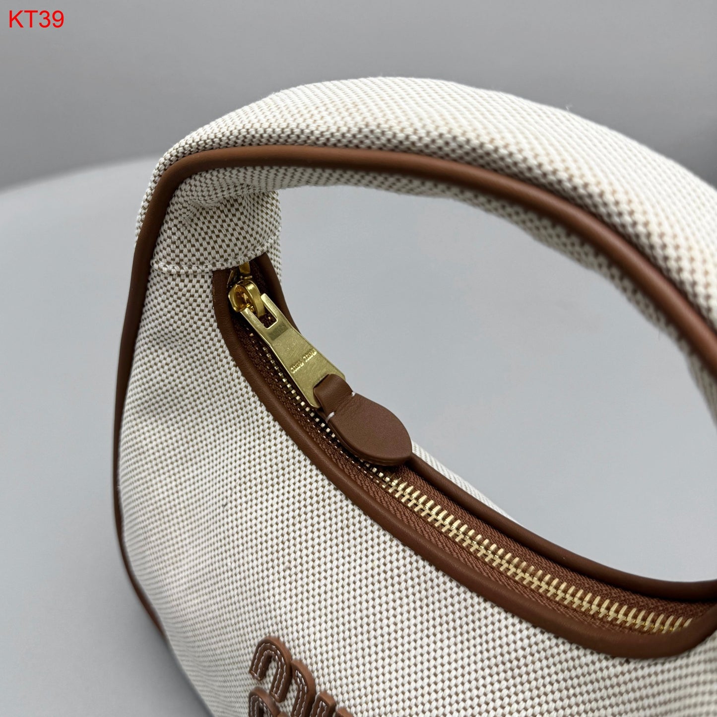 Miu Miu Wander tote bag