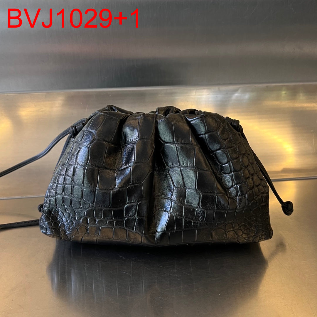 Bottega Veneta Pouch Crocodile leather