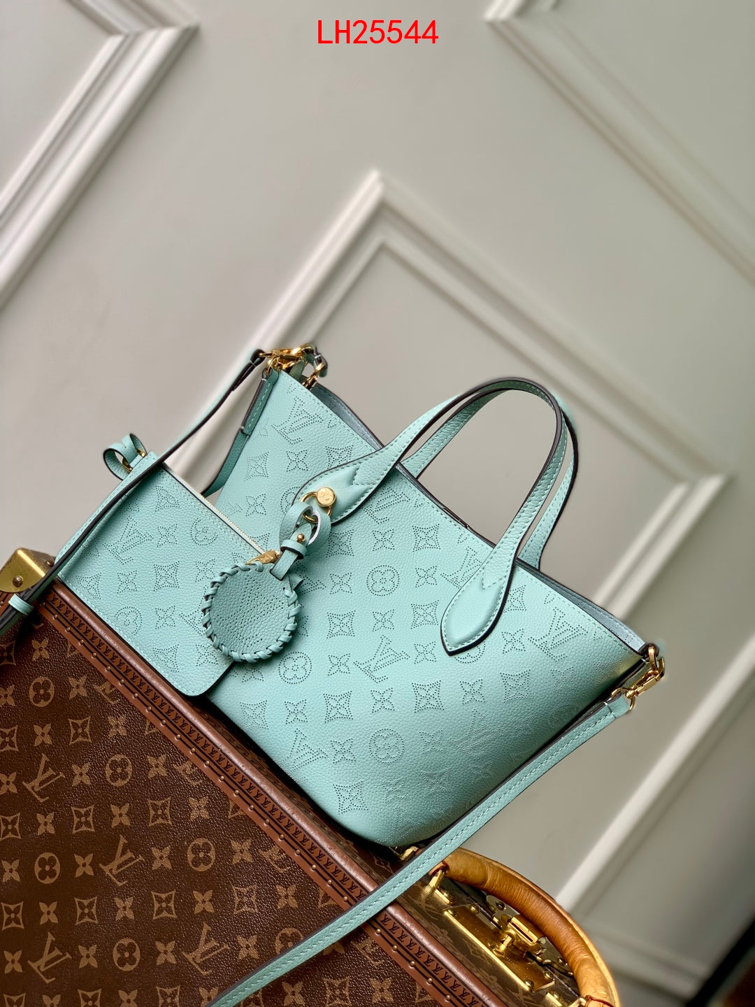 Louis Vuitton Blossom PM Mahina