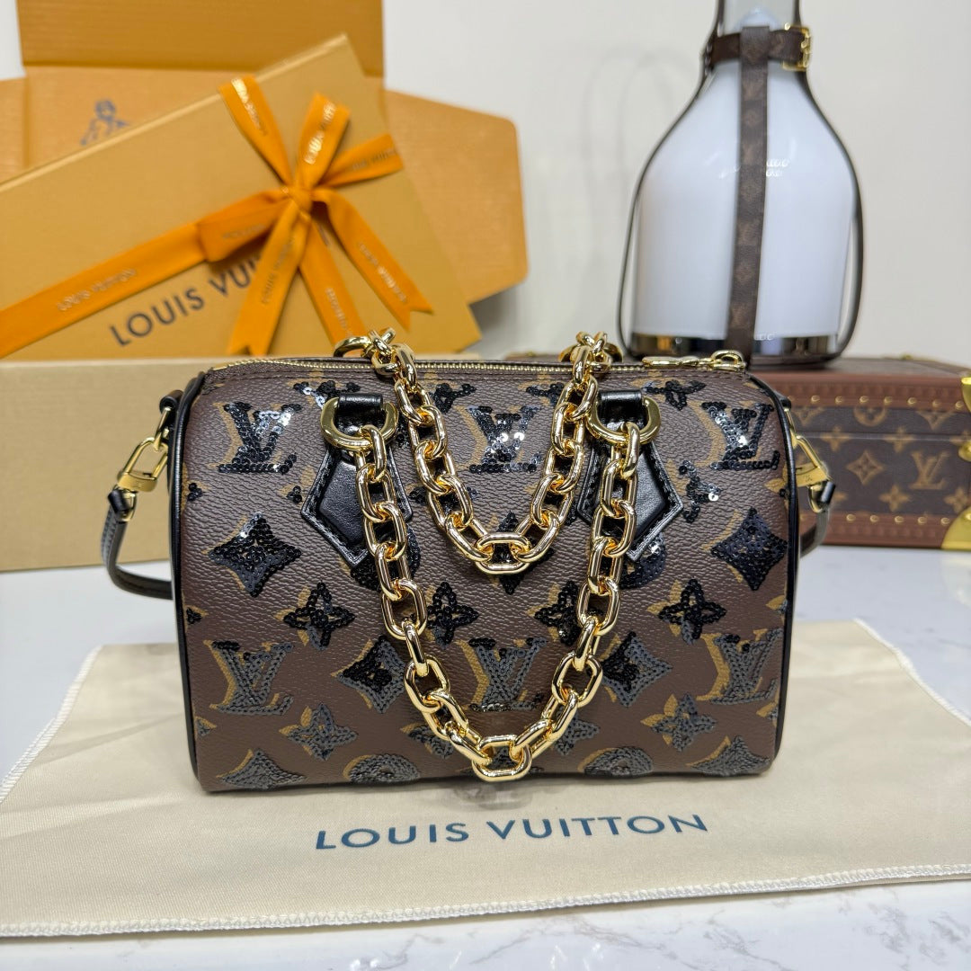 Louis Vuitton Speedy Bandouliere 20 LV Ski collection