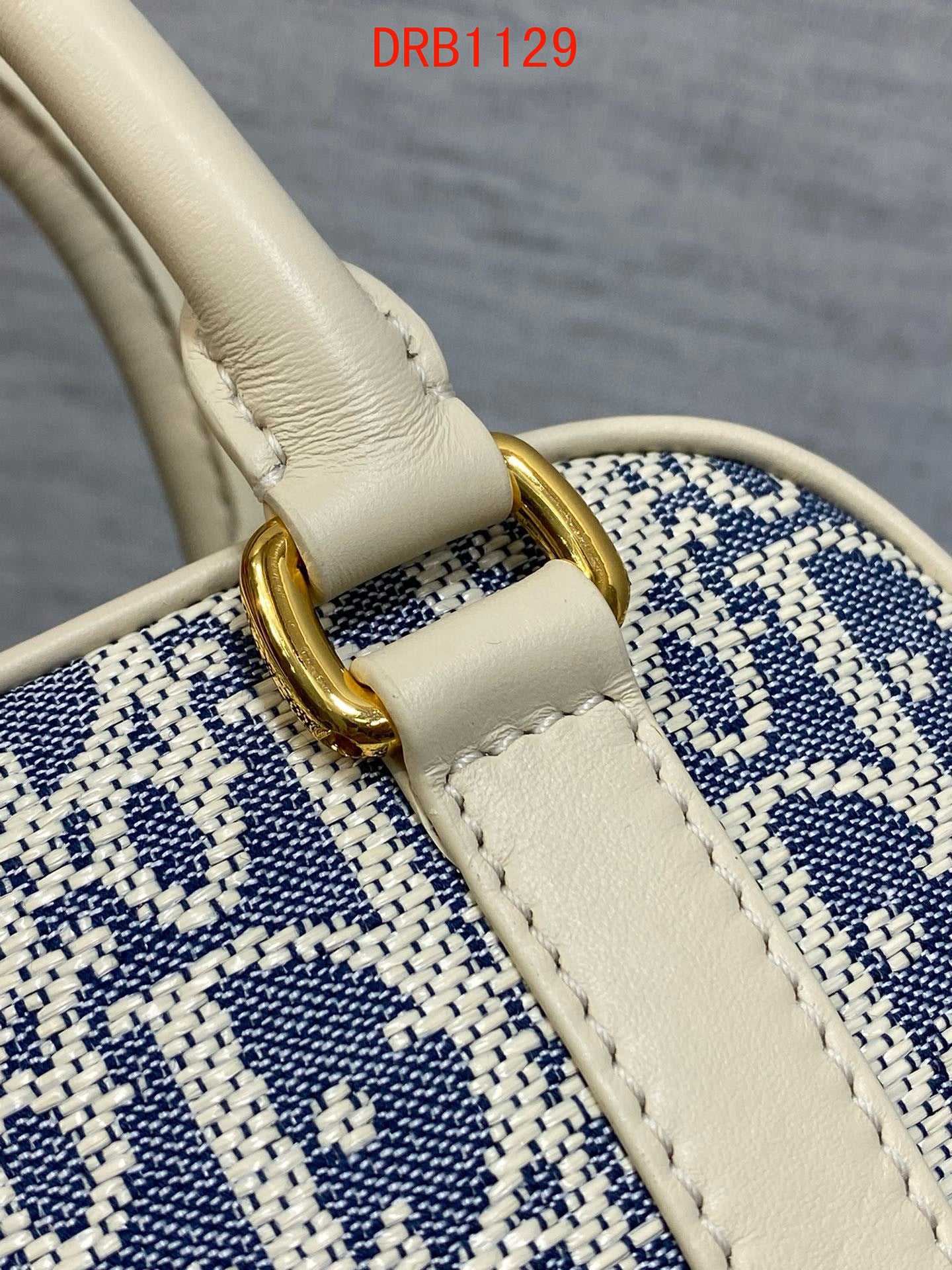 Dior D vibe mini bag