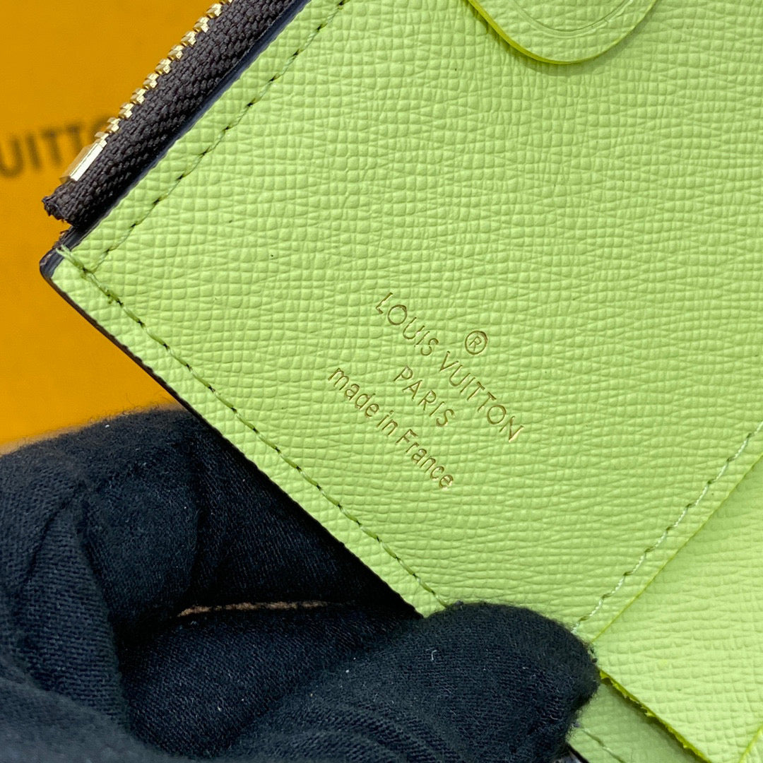Louis Vuitton Lisa Wallet
