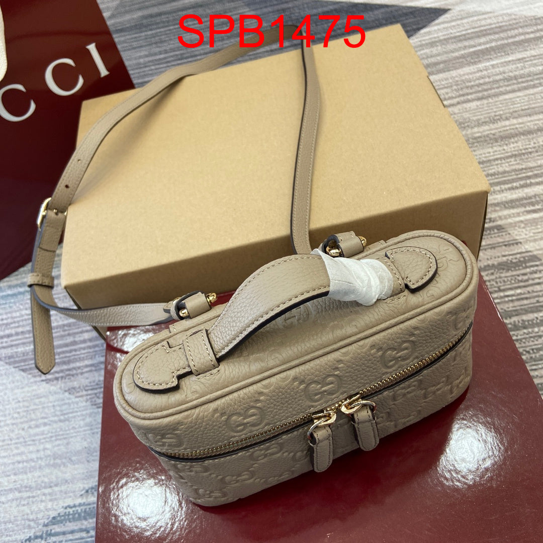 Gucci Emblem Mini Cosmetic bag