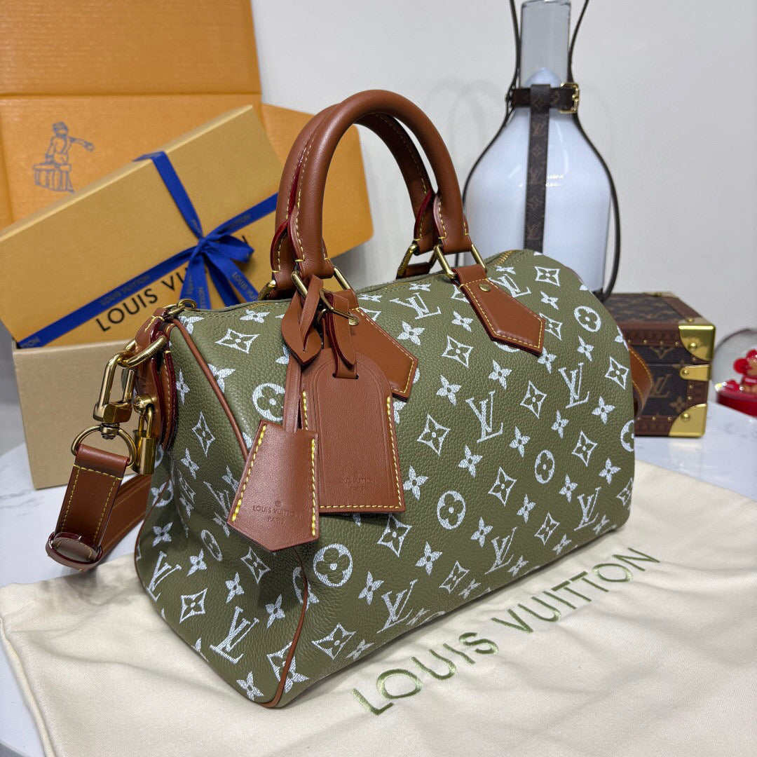 Louis Vuitton Speedy P9 Bandoulière 30