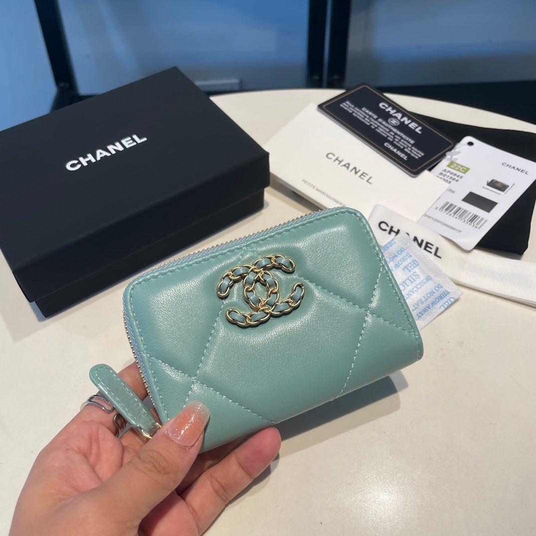 Chanel Zippy Coin purse
