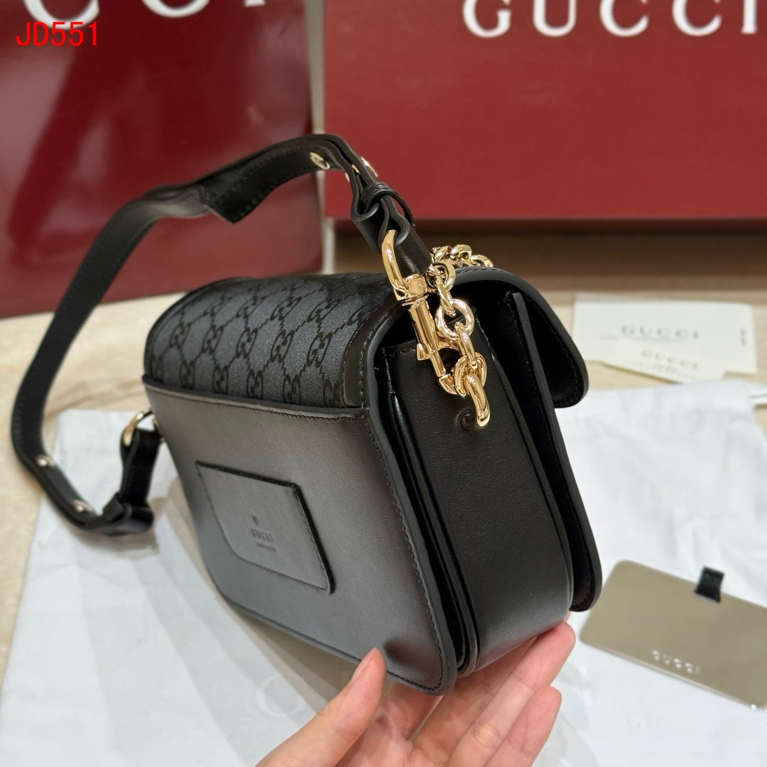 Gucci Go small shoulder bag