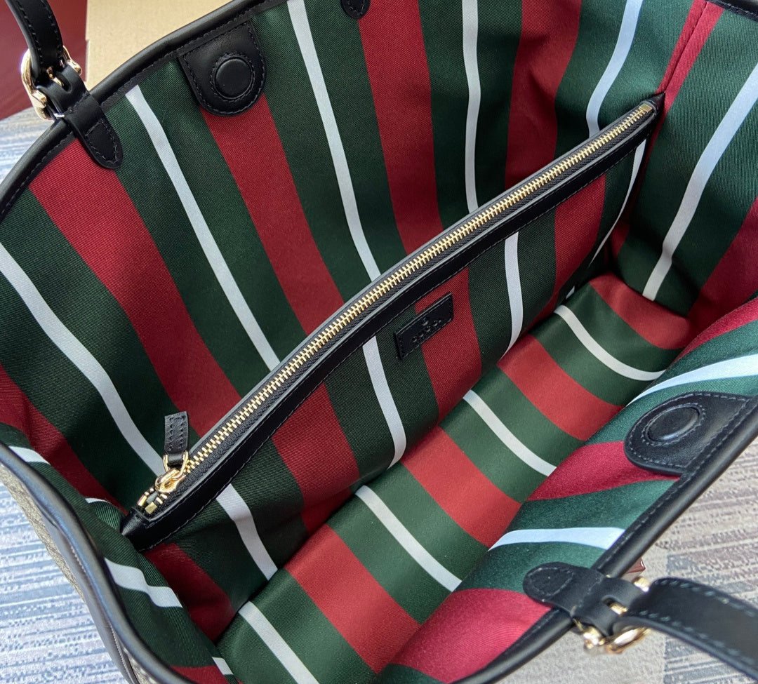 Gucci GG Emblem large tote bag