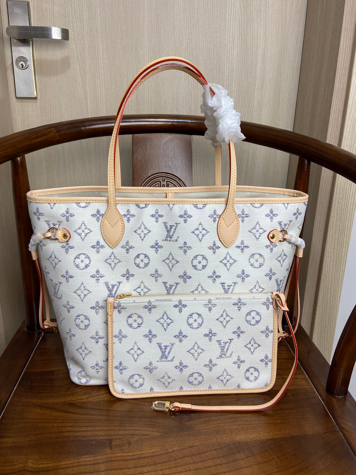 Louis Vuitton Neverfull MM