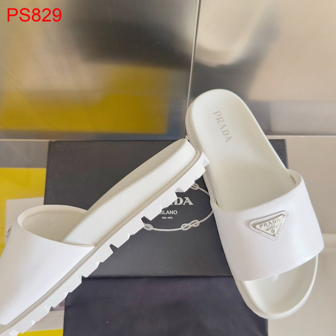 Prada Men leather slides