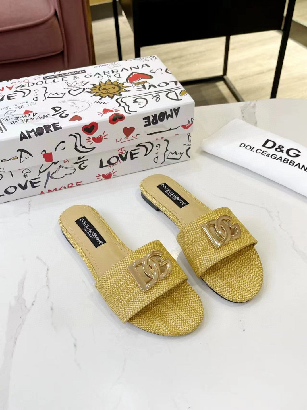 Dolce Gabanna Slides