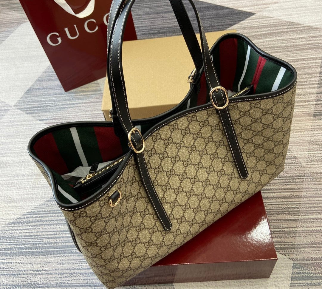 Gucci GG Emblem large tote bag