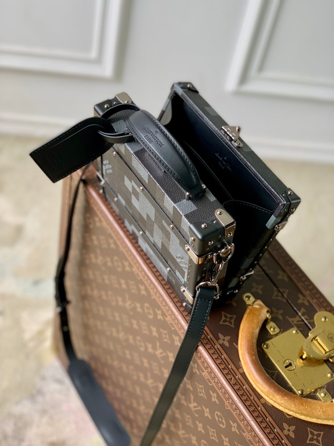 Louis Vuitton Handle Trunk