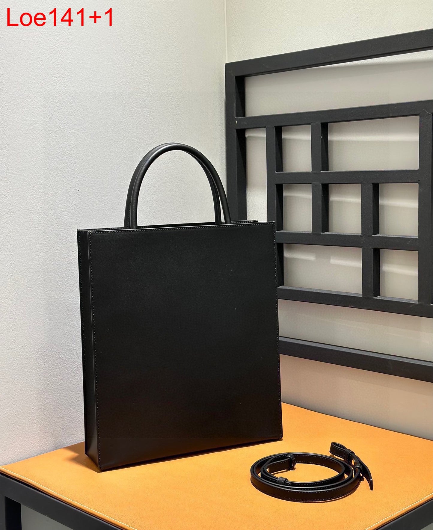Loewe Tote Sleek Bag