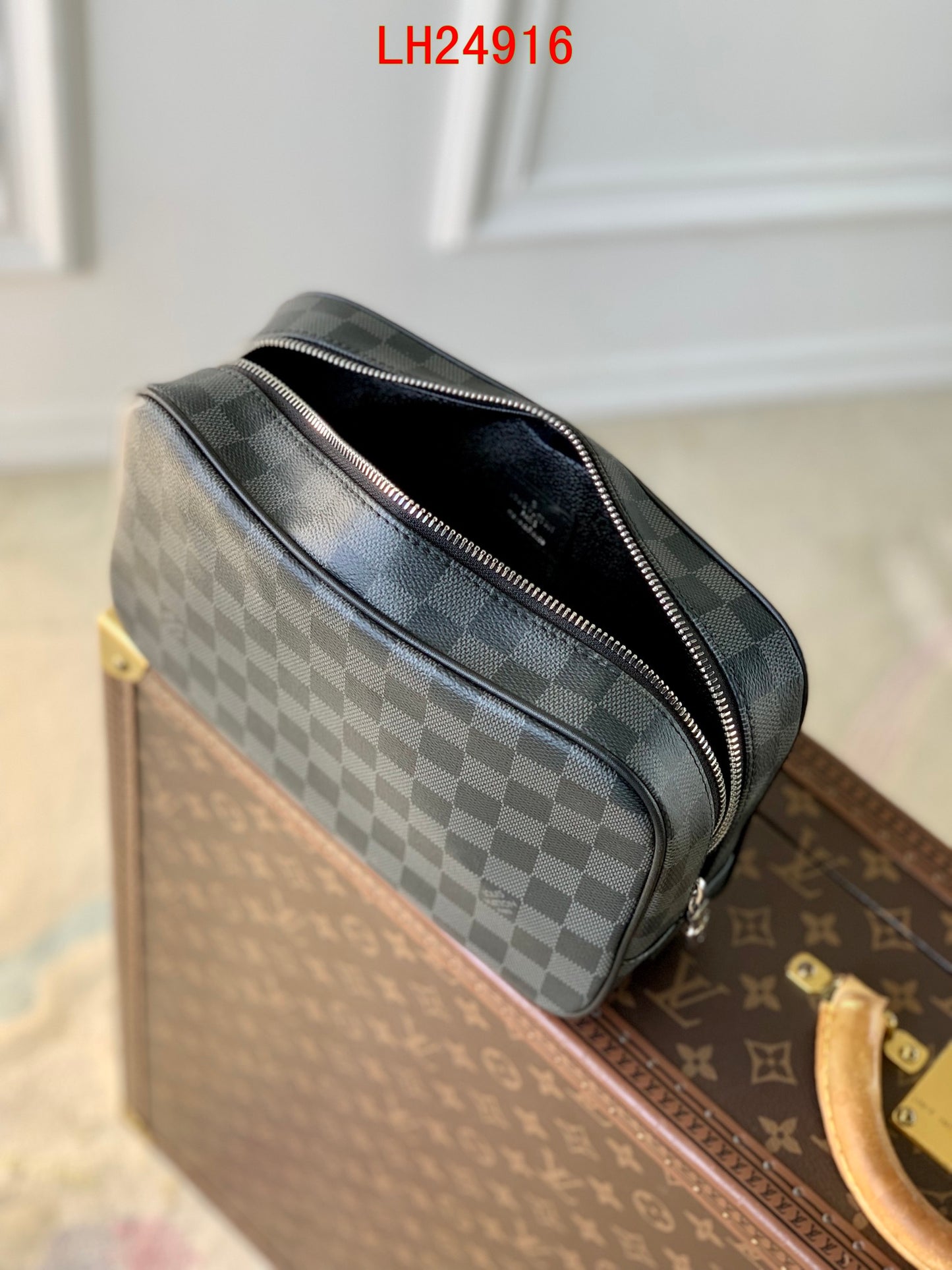 Louis Vuitton Toiletry Pouch GM Black