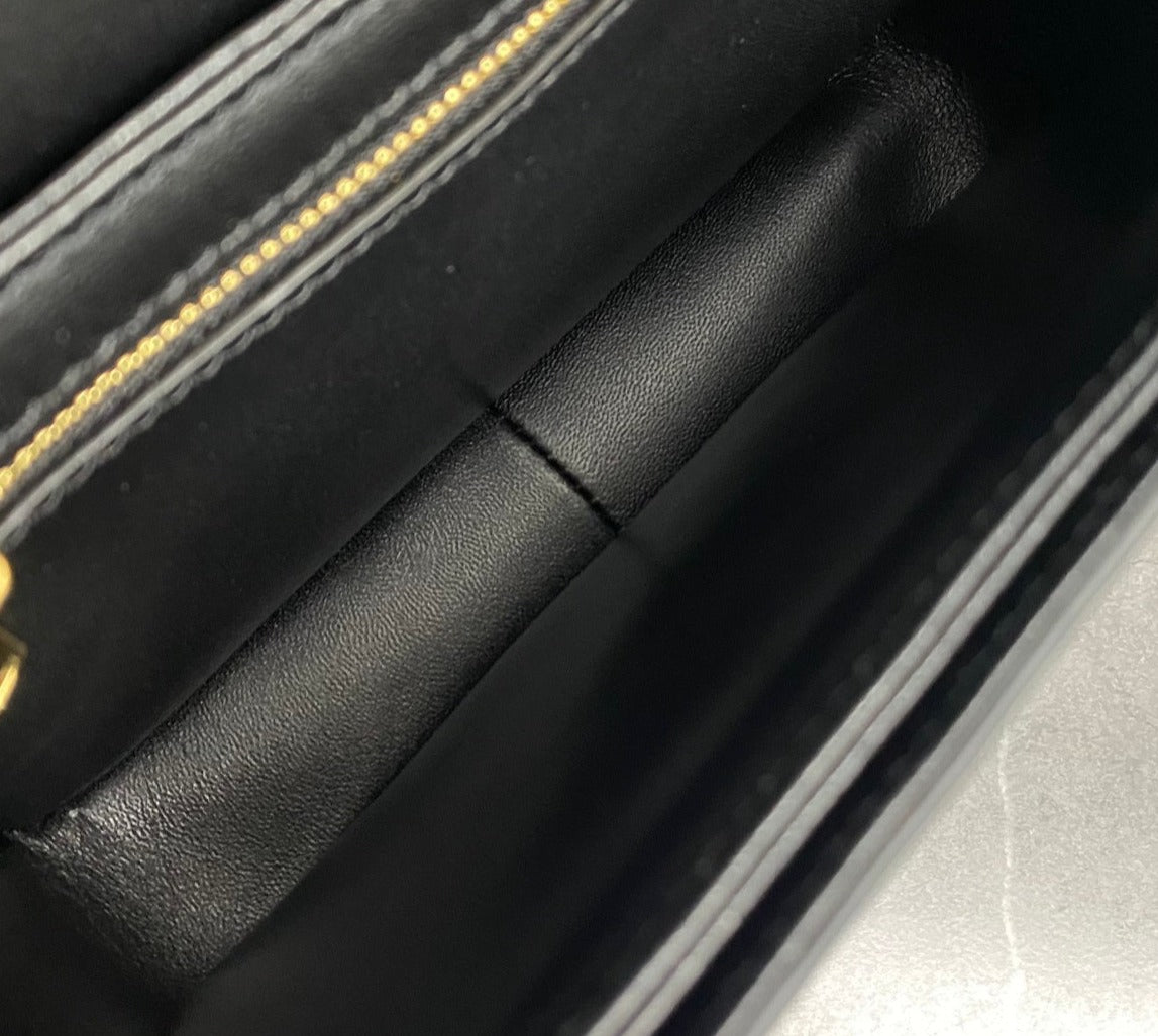 Celine Teen Triomph box