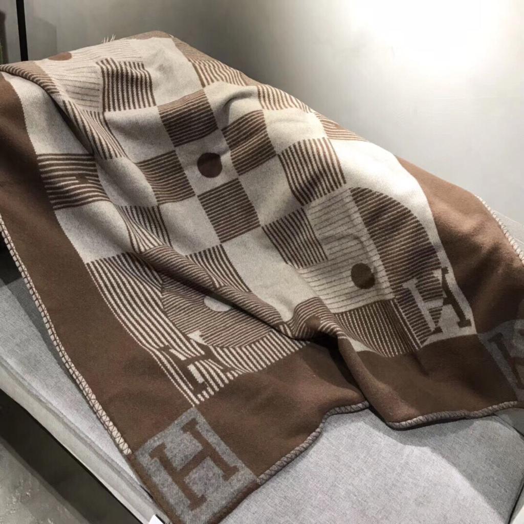 Hermes Blanket