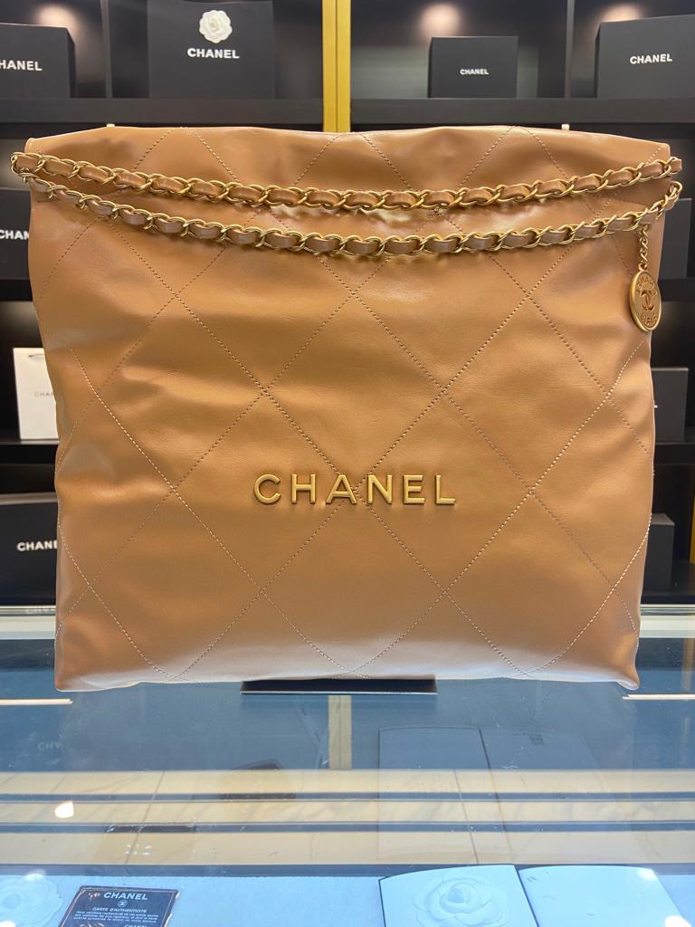 Chanel 22 Medium Size