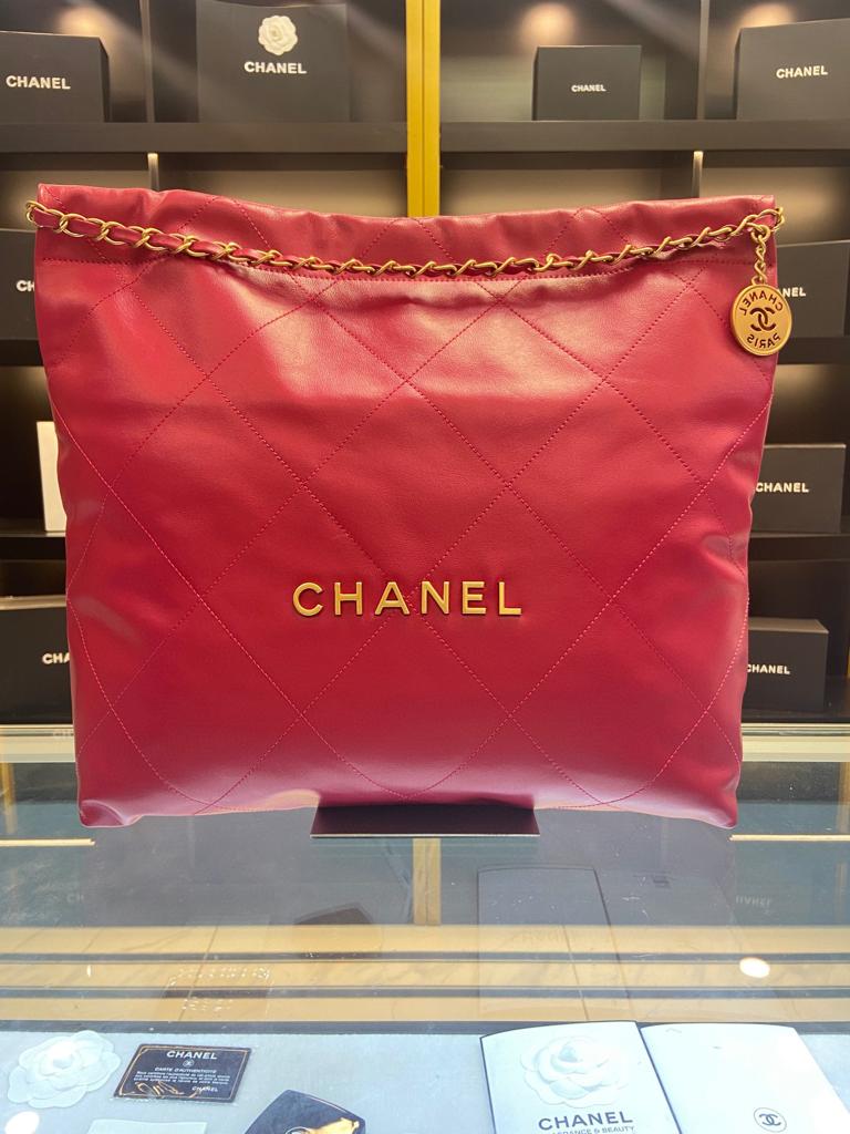 Chanel 22 Medium Size