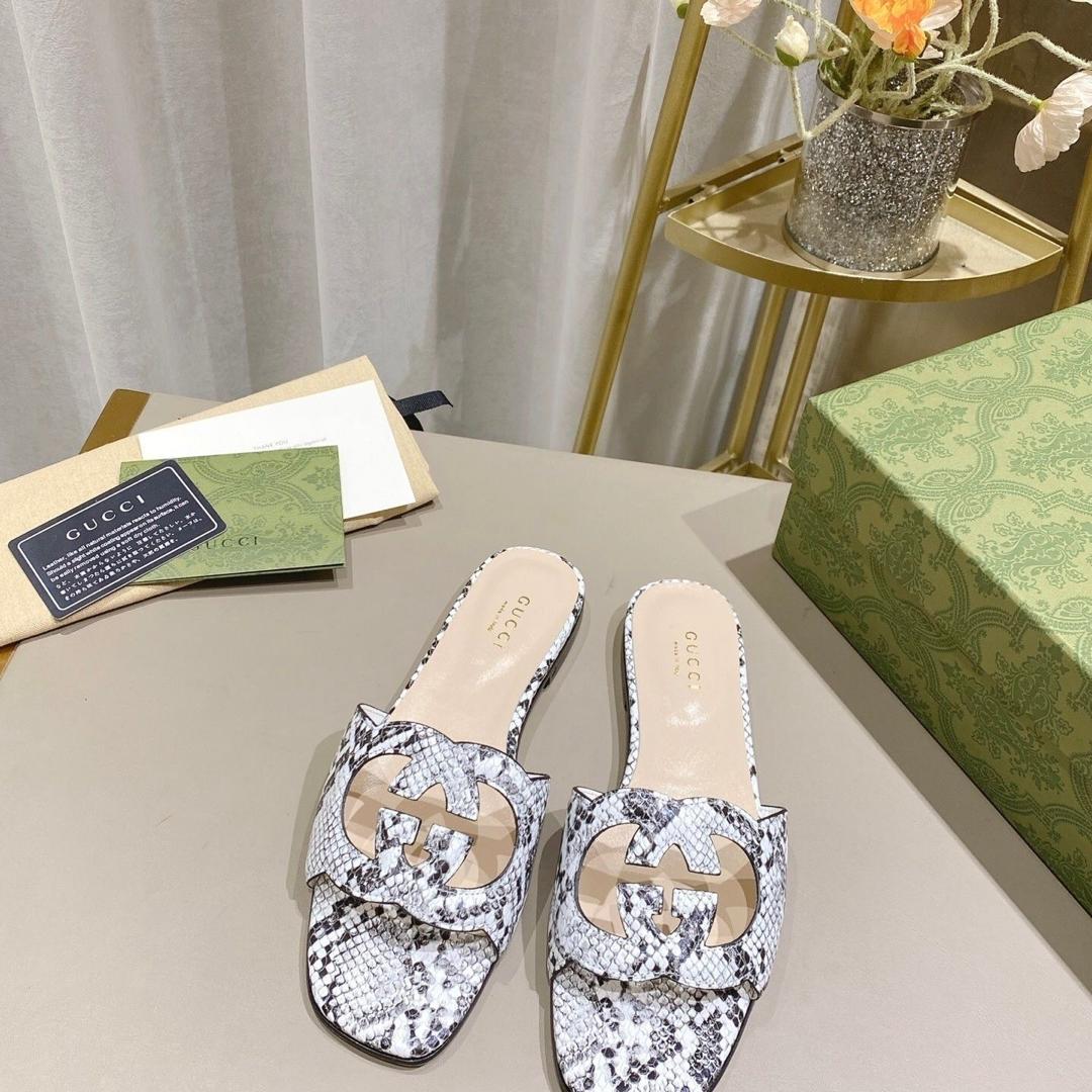 Gucci Slides
