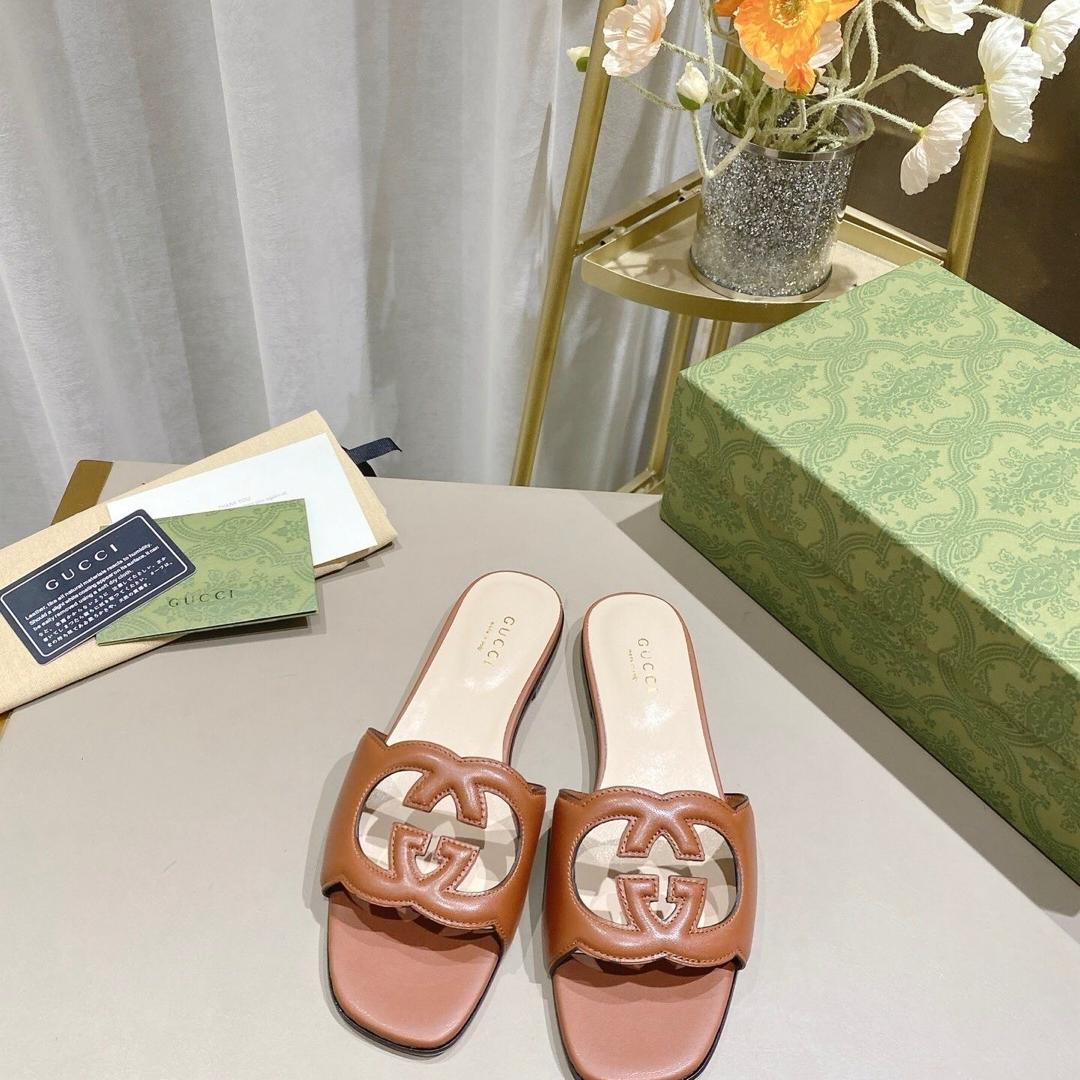 Gucci Slides