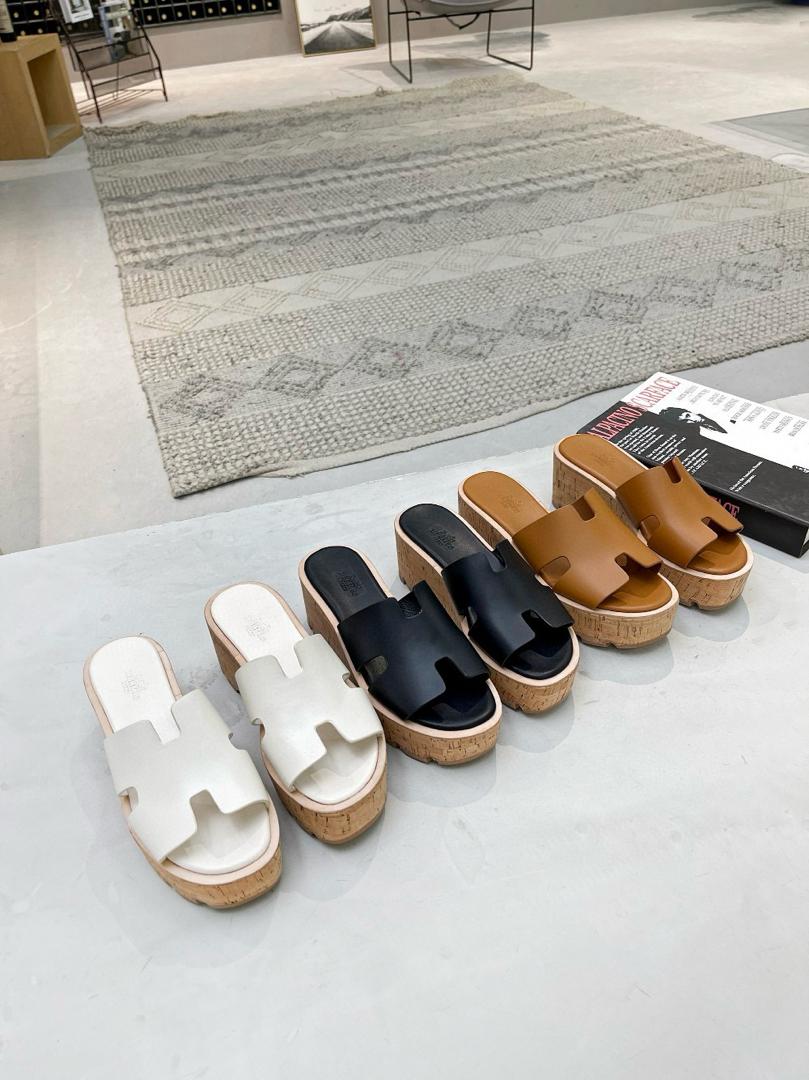 Hermes Platform Sandal