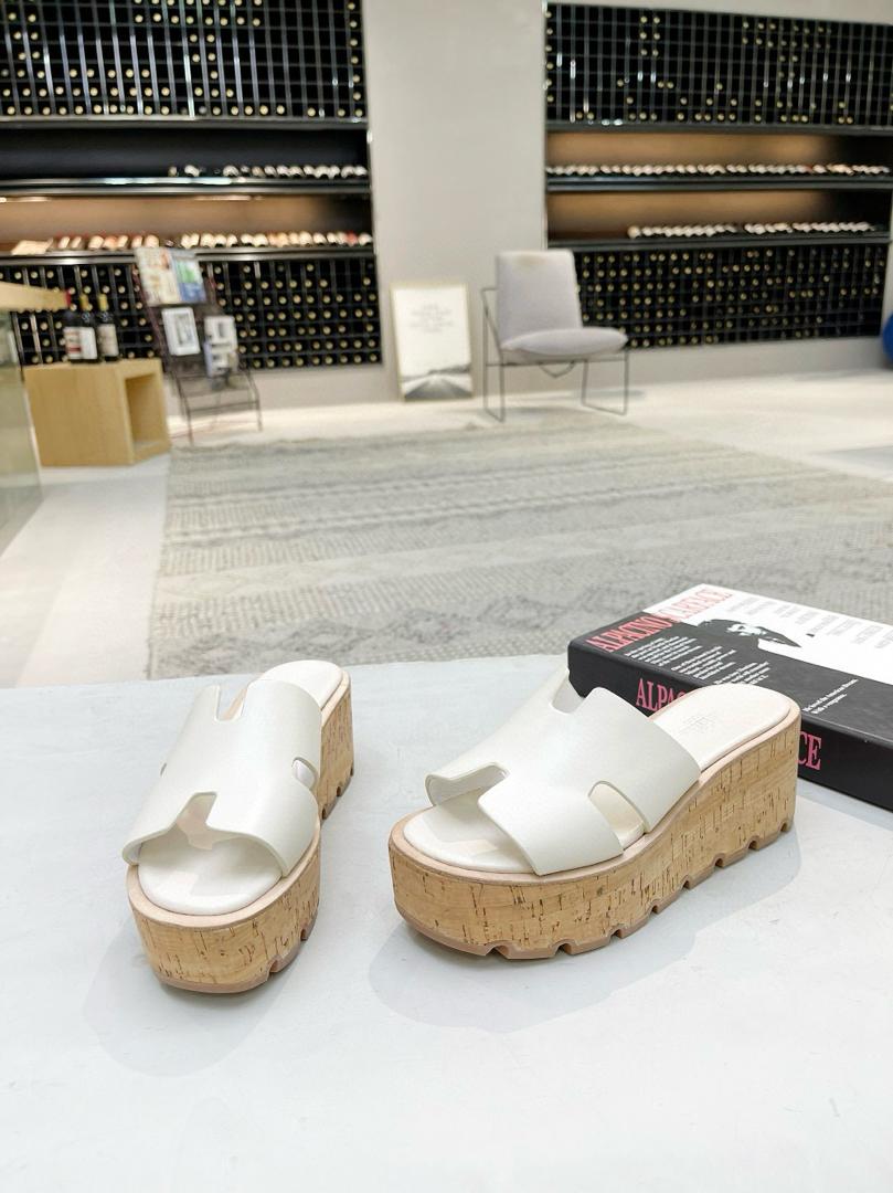 Hermes Platform Sandal